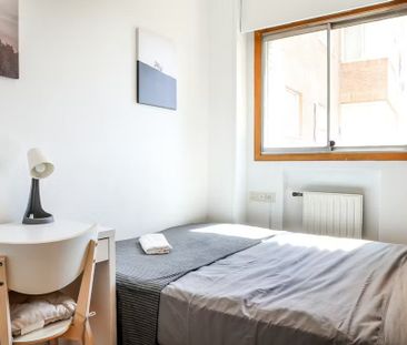 Calle de Santiago de Compostela, Madrid, Community of Madrid 28034 - Photo 5