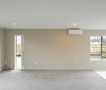 Spacious & Secure Family Living - Photo 2