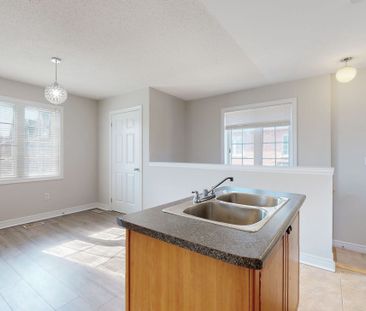 For Lease - 525 Country Glen Road Unit# Coach, Markham, Ontario - Photo 1