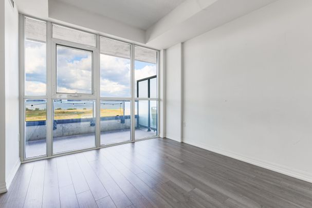 For Lease - 560 North Service Road, Grimsby, Ontario - Photo 1