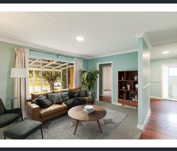 Renovated 4x2 - APPROX 350m TO THE BEACH!! - Photo 2