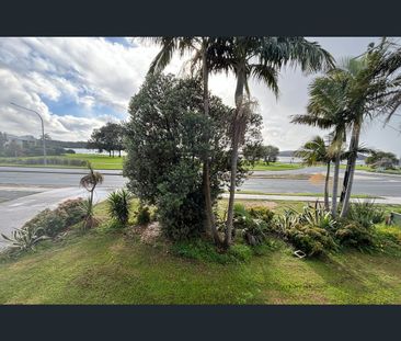 2/54 Beach Road, Batemans Bay, NSW 2536 - Photo 1