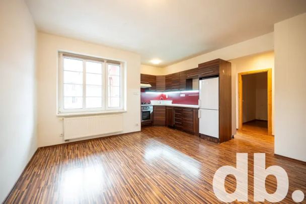 Pronájem bytu 3+kk 49 m - Fotografie 1