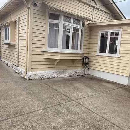 Beautiful 4-Bedroom Family Home - Mount Eden - Photo 1