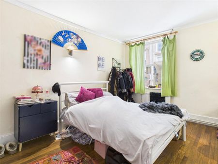 3 bedroom apartment to rent - Photo 5