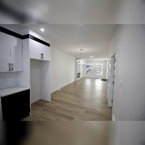 Leduc Home For Rent 3 Bed plus Den 3 Bath - Photo 2