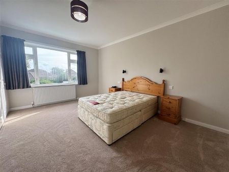 3 bedroom detached house to rent - Photo 5