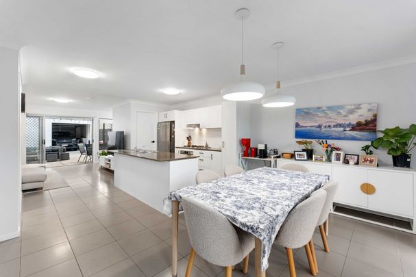 Modern Townhouse in Halpine Lake Complex - Photo 1