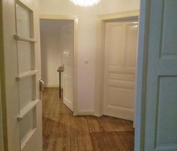 Trier – Schöne 2-Zimmer Wohnung in stilvollem Altbau - Photo 5