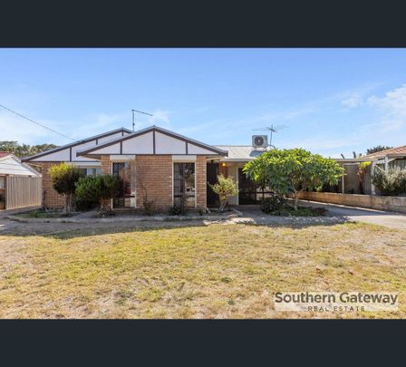 6 Colchester Avenue, Orelia, WA 6167 - Photo 1
