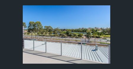 Beautiful One Bedroom with a Large Balcony Overlooking Lake Eden - Photo 3
