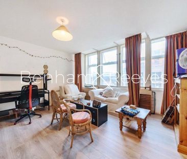 Studio to rent - Photo 2