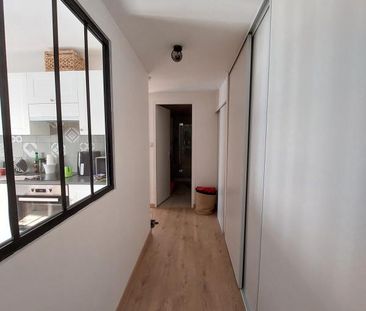 Location Appartement 2 pièces Meublé 57m² CHALONS EN CHAMPAGNE 51000 - Photo 4