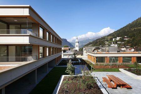 Modern 2.5 room apartment for rent in Ilanz! - Photo 3