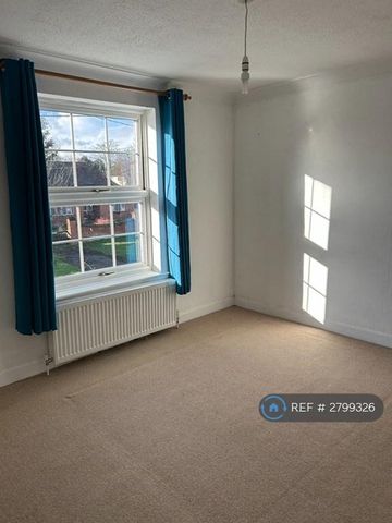 2 bedroom terraced house to rent - Photo 3