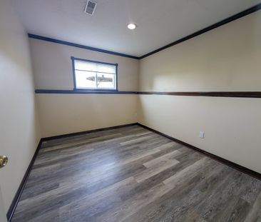 **ALL INCLUSIVE** STUDENT ROOMS FOR RENT IN WELLAND!! - Photo 6