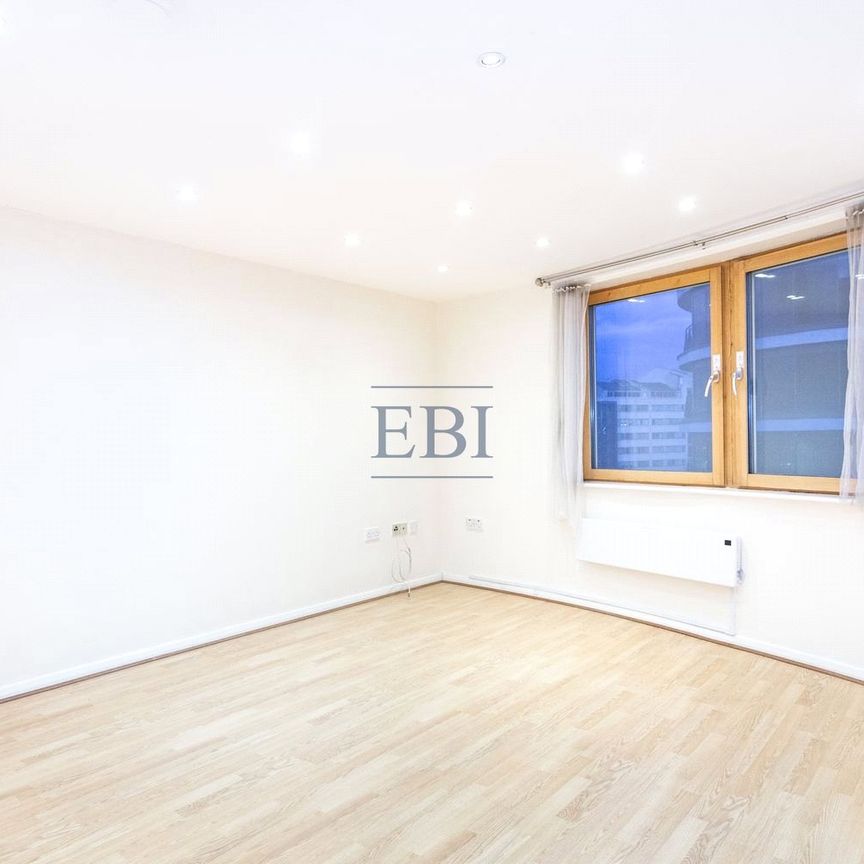 Mallard House, Station Court, SW6 2BF - Photo 1