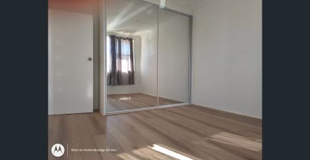 Fully Renovated Four Bedroom Family Home - Photo 4