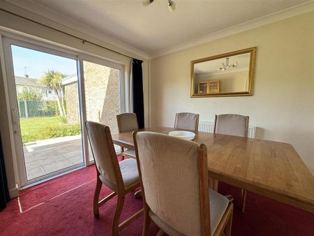 3 bedroom terraced house to rent - Photo 5