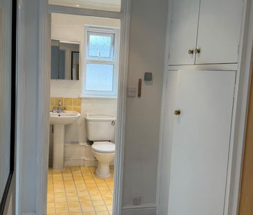 Own double room in Wimbledon flatshare - Photo 6
