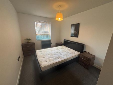 2 bedroom apartment to rent - Photo 5