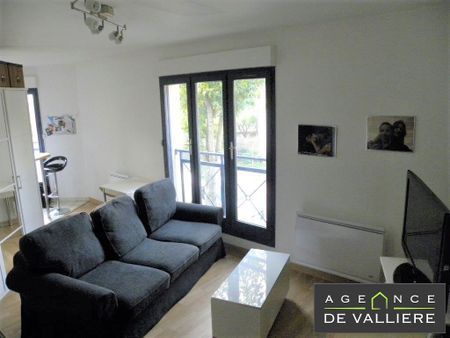 Location Appartement 1 pièce 33m² RUEIL MALMAISON 92500 - Photo 2