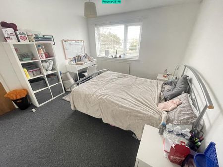 5 bedroom terraced house to rent - Photo 5