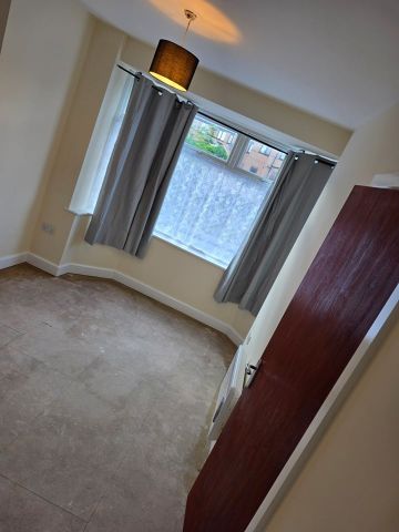 1 Bed Flat, Arnold Road, NG5 - Photo 5