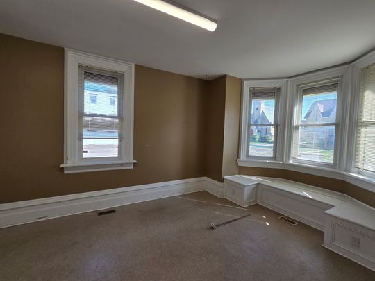 For Lease - 135 Fergus Street, Wellington North, Ontario - Photo 1