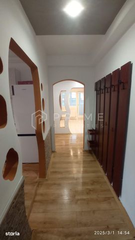 Închiriază Apartament 3 camere 1848 - Fotografie 2