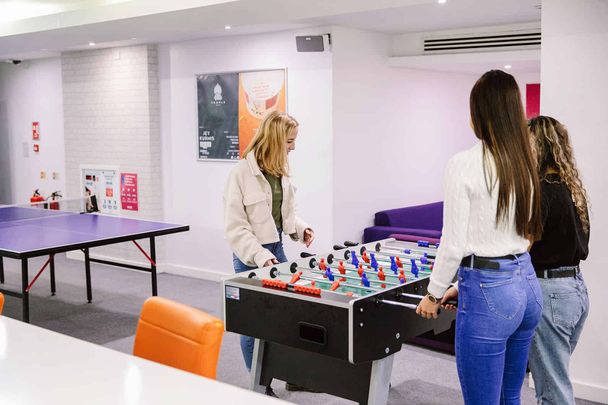 Large High Double Studio - Photo 1