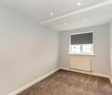 3 bedroom House To Let - Photo 4