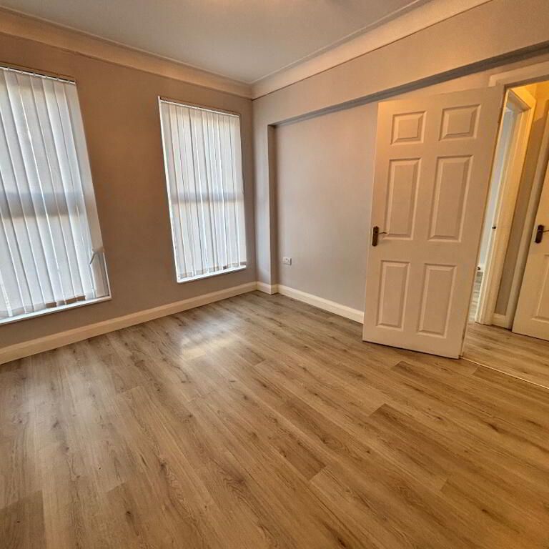 10a Market Place, Carrickfergus, BT38 7AW - Photo 1