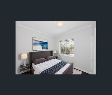 Easy care 3 bed 2 bath family home - Photo 4