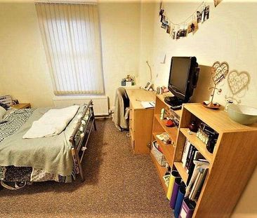 Bentinck Road, Nottingham, NG7 - Photo 1