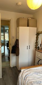 Room in a Shared Flat, Brymay Close, E3 - Photo 4