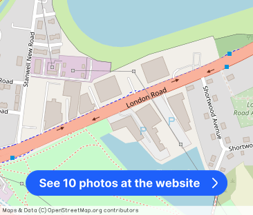 Surrey, TW18 - Photo 1