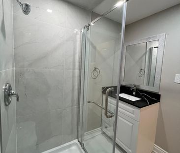 For Lease - 62 Eagleridge Drive, Brampton, Ontario - Photo 6