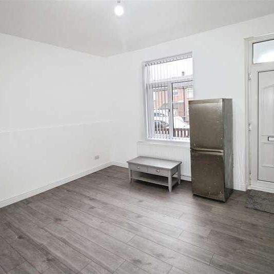 Tivoli Place, Bradford, BD5 - Photo 1