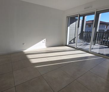 Location Appartement 2 pièces 39m² ANGLET 64600 - Photo 2