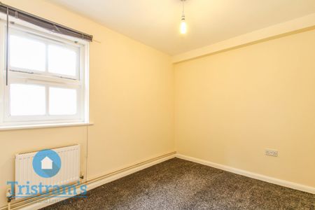 1 bed Apartment for Rent - Photo 2