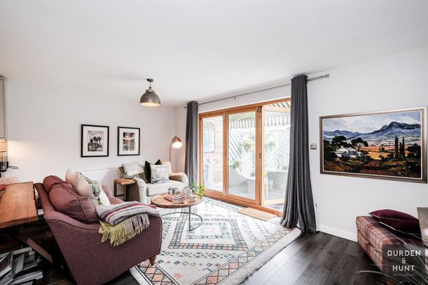 Arkley Crescent, Walthamstow - Photo 1