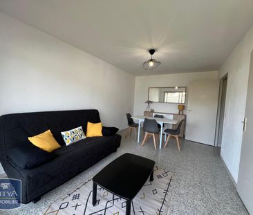 Location Appartement 2 pièces 37m² DEAUVILLE 14800 - Photo 2