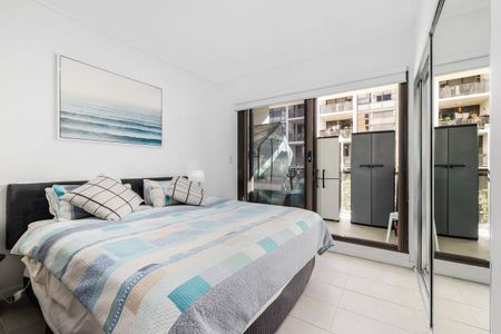 Executive Living with City Views - Photo 3