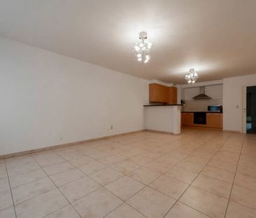 Appartement te huur - Photo 1