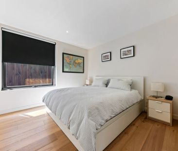 Unit 2/23 Irving Avenue, - Photo 4