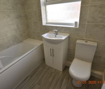 2 Bed Flat, Park Street, LU1 - Photo 2