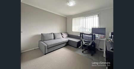 Well Maintained Family Home - Photo 4