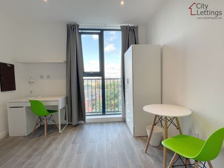 1 Bedroom Studio - Photo 4