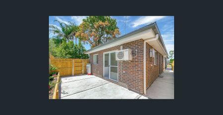 Conveniently Located Thornleigh Home - Photo 4